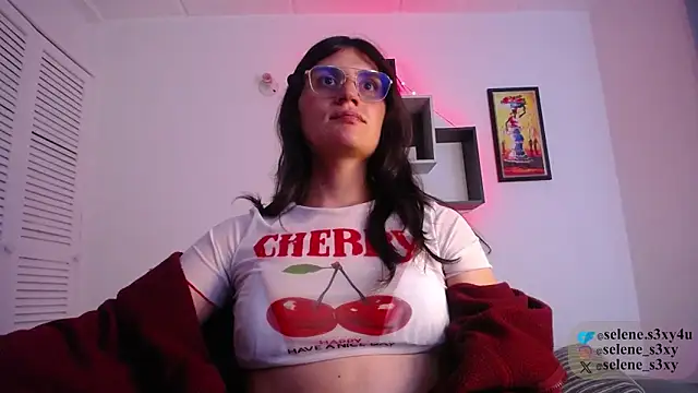 selene cutie online show from March 2026 11:52:02 PM