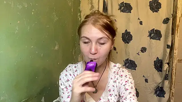 Lollybomb online show from May 2026 09:23:01 PM