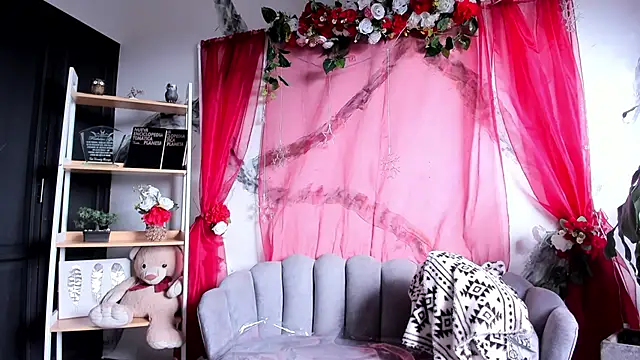 AphroditeSweett online show from June 2026 08:44:01 PM