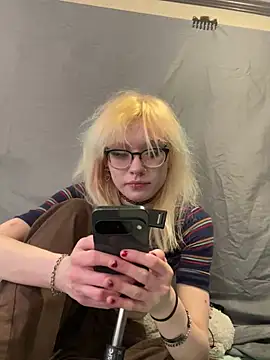 simplyobsessedwher online show from March 2026 08:15:01 PM