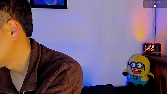 Lee Colee online show from April 2026 01:25:01 AM