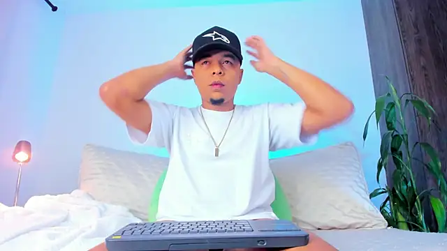 Randdy 333 online show from March 2026 06:19:02 AM