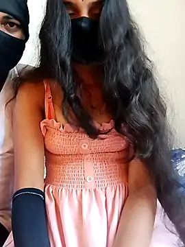 Snapshot of Telugucouple1431 chatting on March 2026 04:46:02 AM Telugucouple1431 online show from March 2026 04:46:02 AM