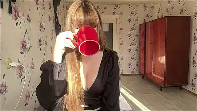 AnnaWasp online show from April 2026 05:34:01 AM