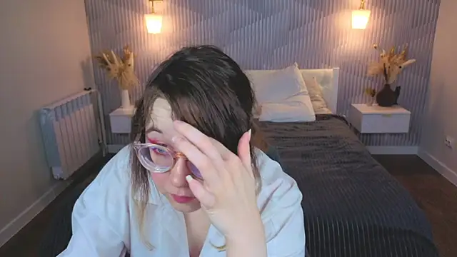 Aleks-caster online show from April 2026 01:19:02 AM