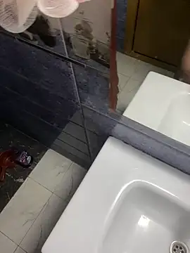 Snapshot of Achrafsad9i chatting on March 2026 06:03:02 AM Achrafsad9i online show from March 2026 06:03:02 AM