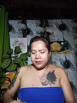 Exoticcashly online show from June 2026 05:48:01 PM