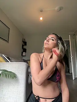 Sophialacex online show from May 2026 02:00:01 PM