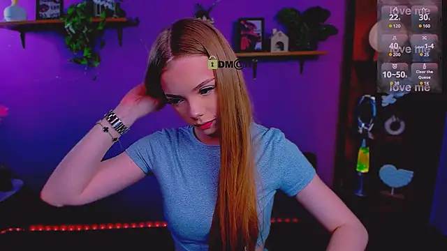 Snapshot of maddy_moah chatting on April 2026 07:45:01 AM maddy moah online show from April 2026 07:45:01 AM