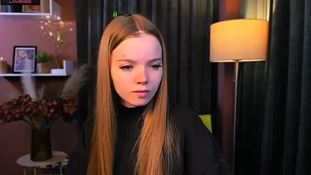 Snapshot of maddy_moah chatting on April 2026 05:14:01 AM maddy moah online show from April 2026 05:14:01 AM