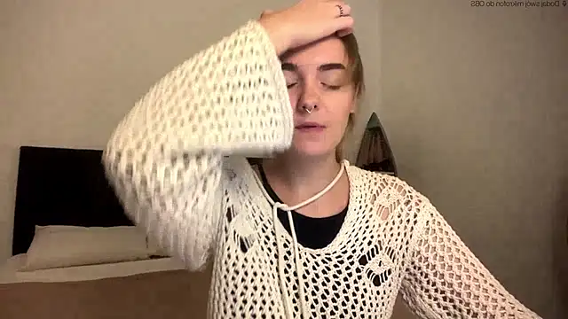 RoxyWet online show from April 2026 01:37:02 PM