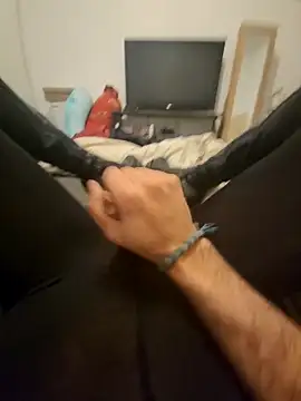 Snapshot of bootslove1 chatting on April 2026 12:54:01 PM bootslove1 online show from April 2026 12:54:01 PM