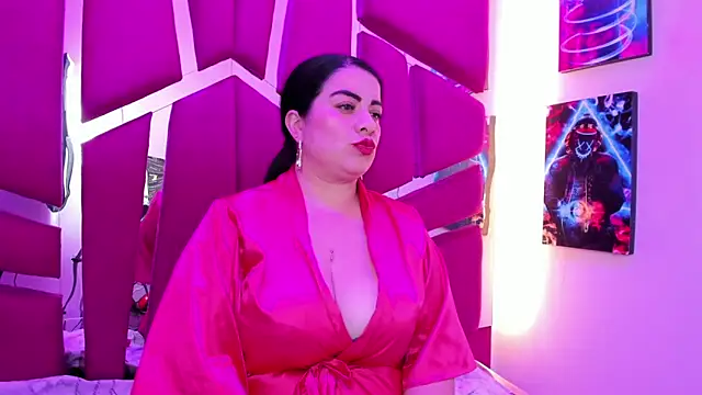 Emilyy Moon  online show from June 2026 06:52:02 AM