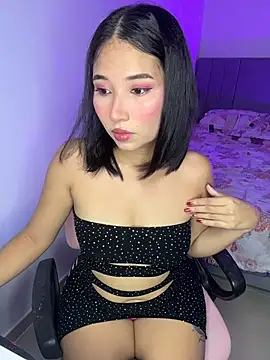 Snapshot of iamkyliewest chatting on March 2026 03:34:01 AM iamkyliewest online show from March 2026 03:34:01 AM