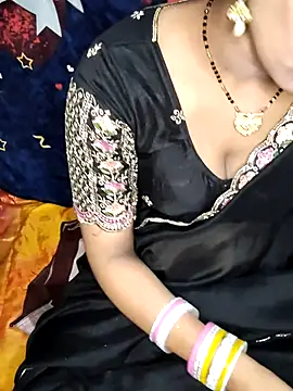 Hot lady234 online show from June 2026 05:18:01 PM