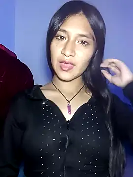 KarolaMendez online show from June 2026 11:51:02 PM