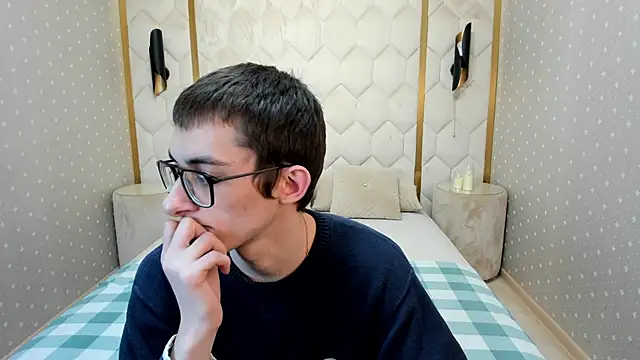RonBevs online show from May 2026 08:26:01 PM