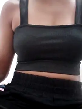 Snapshot of Tasty_Cherry chatting on April 2026 05:48:02 PM Tasty Cherry online show from April 2026 05:48:02 PM