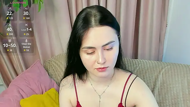 NoraLumi online show from May 2026 05:48:01 AM