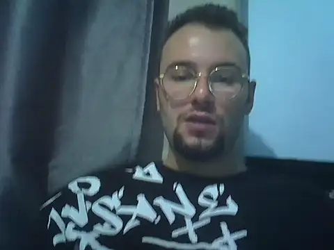 piazaocwb23 online show from April 2026 06:01:02 PM