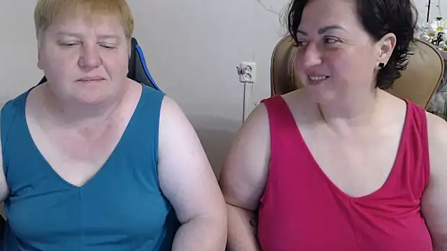 Lindy-Jeanie online show from June 2026 06:45:02 PM