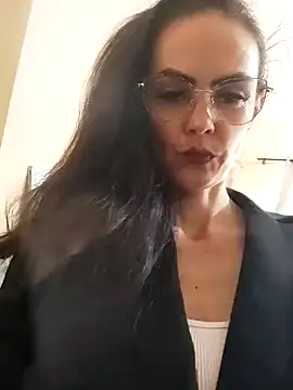 Snapshot of pimentinha02 chatting on April 2026 01:44:01 PM pimentinha02 online show from April 2026 01:44:01 PM