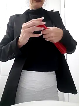 pimentinha02 online show from May 2026 02:05:02 AM