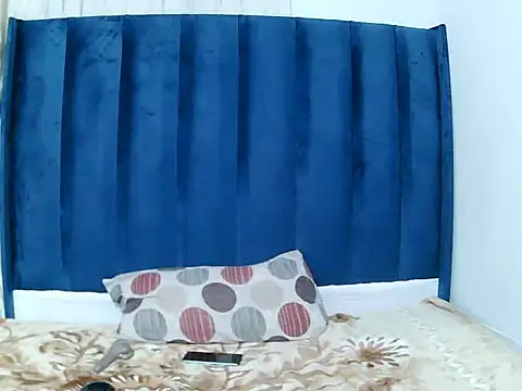 MelaniBbe online show from March 2026 04:45:02 PM