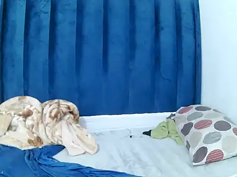 MelaniBbe online show from March 2026 09:10:01 PM