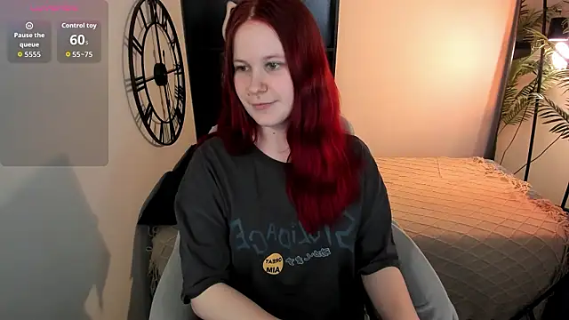 Snapshot of DorothyDorr chatting on March 2026 09:21:01 PM DorothyDorr online show from March 2026 09:21:01 PM