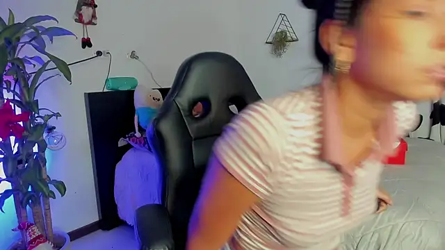 kristy bennet online show from December 2024 03:33:02 AM