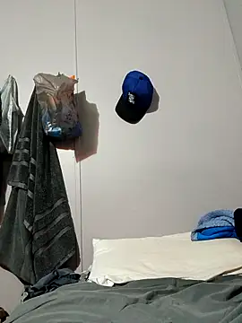 Snapshot of oliver00902 chatting on March 2026 12:20:02 PM oliver00902 online show from March 2026 12:20:02 PM