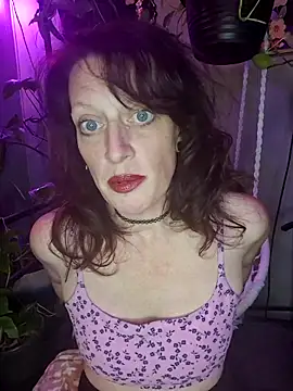 PurpleBunnyxo online show from May 2026 05:04:01 AM