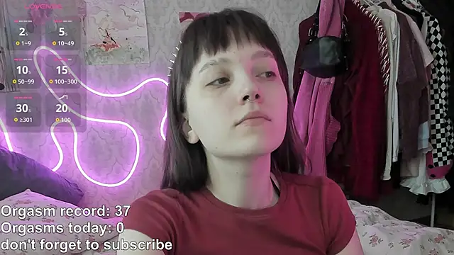 RileyNymph online show from April 2026 04:08:02 AM