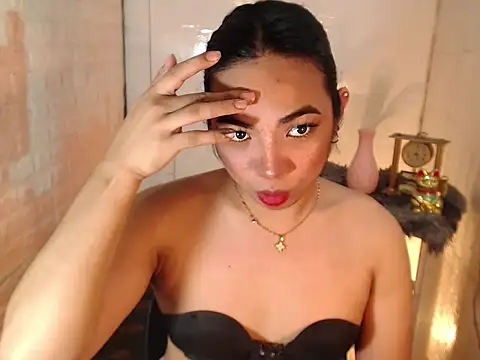 xLinda Walkerx online show from April 2026 01:24:02 PM