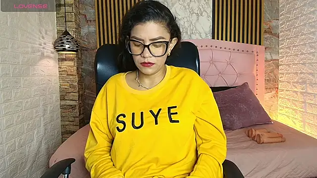 AishaCambell  online show from April 2026 10:06:01 AM