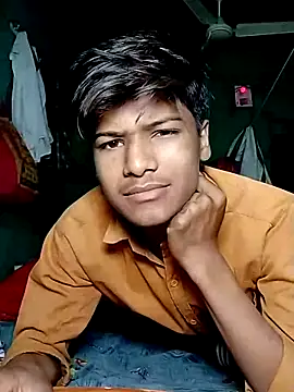 Snapshot of pandey_ji_ka_beta_hu chatting on April 2026 05:32:01 PM pandey ji ka beta hu online show from April 2026 05:32:01 PM