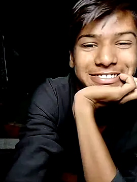 Snapshot of pandey_ji_ka_beta_hu chatting on April 2026 07:58:02 AM pandey ji ka beta hu online show from April 2026 07:58:02 AM