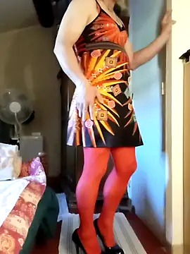 Snapshot of stephie83 chatting on April 2026 04:15:02 PM stephie83 online show from April 2026 04:15:02 PM