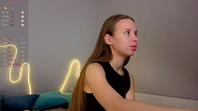 Snapshot of Emma_dream_ chatting on August 2026 01:52:02 AM Emma dream online show from August 2026 01:52:02 AM