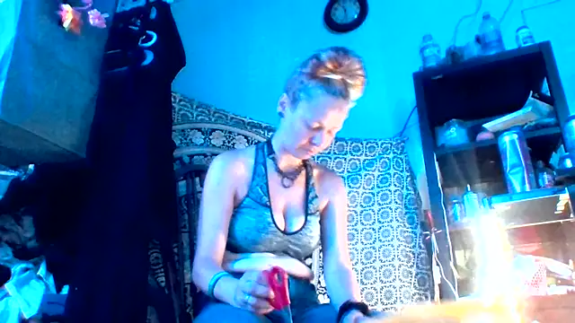 Snapshot of Ambionce chatting on June 2026 01:25:02 AM Ambionce online show from June 2026 01:25:02 AM