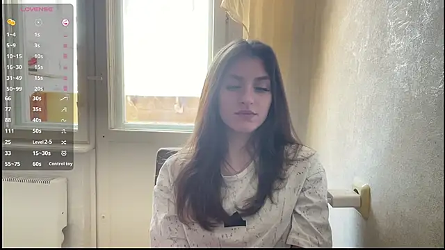 Snapshot of Moonstarisrares chatting on June 2026 09:14:01 AM Moonstarisrares online show from June 2026 09:14:01 AM