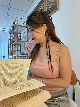 Xiaoxiao-y online show from July 2026 07:44:01 AM