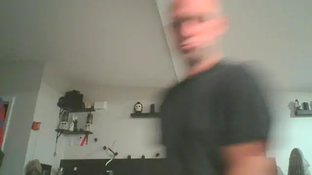 Snapshot of CaptCraker chatting on May 2026 08:52:02 AM CaptCraker online show from May 2026 08:52:02 AM