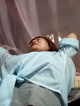 Lucxy-ki6 online show from April 2026 12:55:01 PM