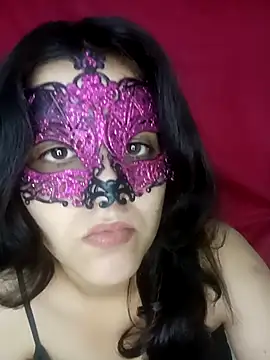 Hottymahi7 online show from May 2026 05:53:02 PM