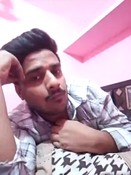 Decentlover67 online show from July 2026 04:18:02 PM