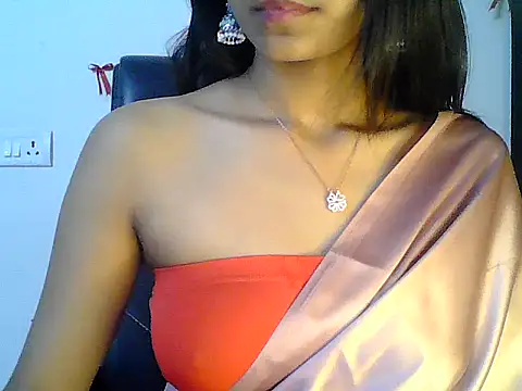 Hot Deepansi02 online show from July 2026 05:09:02 PM