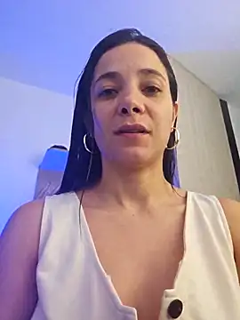 miaeyex online show from April 2026 11:52:02 AM