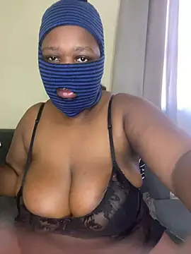 NaughtyGirl0000 online show from April 2026 06:07:02 AM